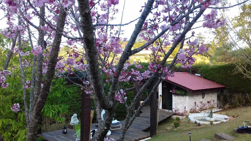 Pousada Toca Dos Tucanos Campos do Jordao Exterior photo